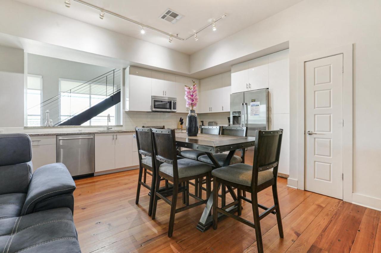 2 Bedroom Elegant Condos In Downtown New Orleans Exterior photo