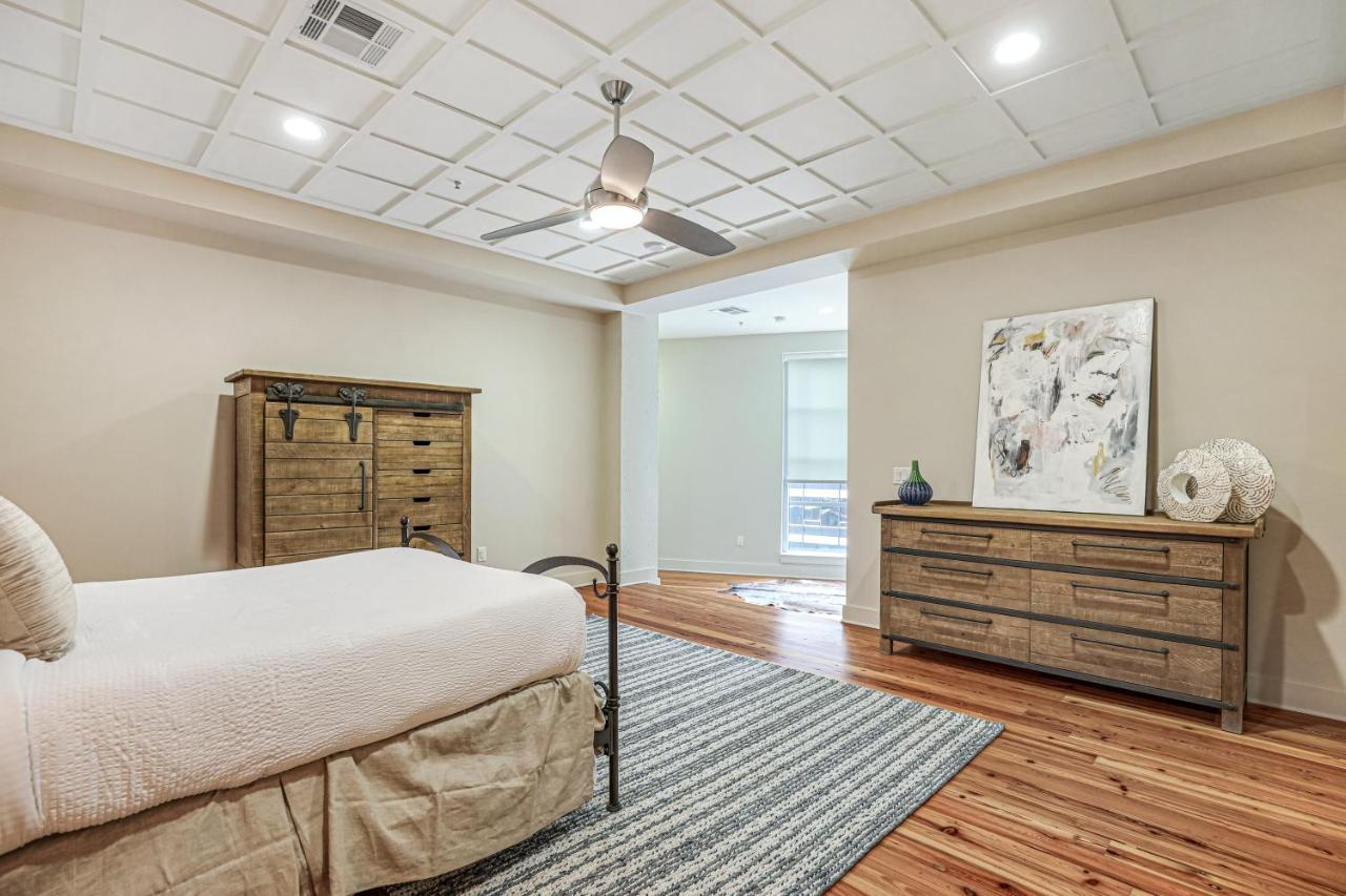 2 Bedroom Elegant Condos In Downtown New Orleans Exterior photo