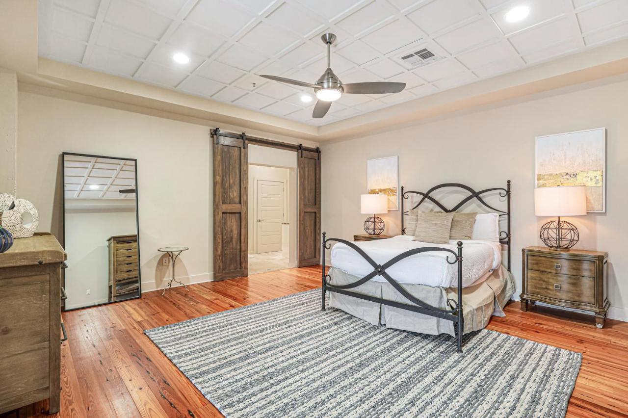 2 Bedroom Elegant Condos In Downtown New Orleans Exterior photo