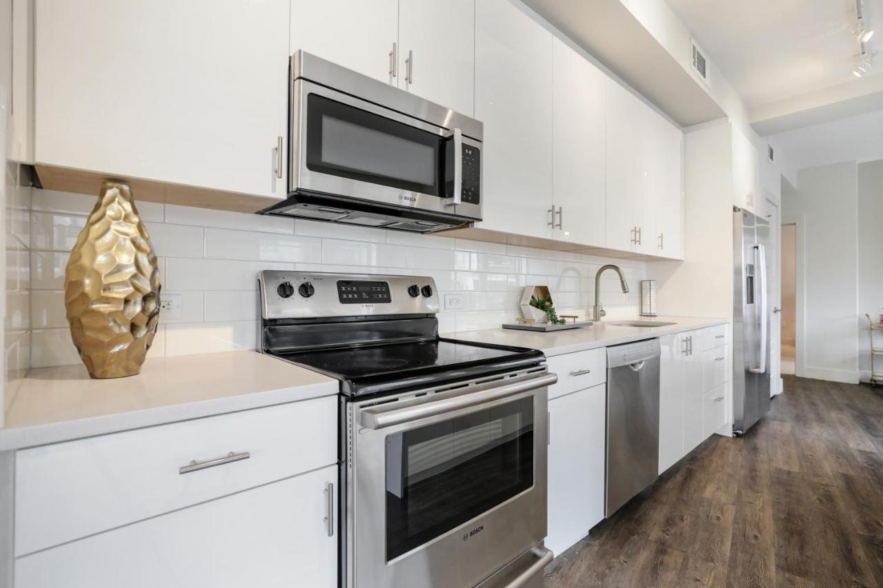 2 Bedroom Elegant Condos In Downtown New Orleans Exterior photo